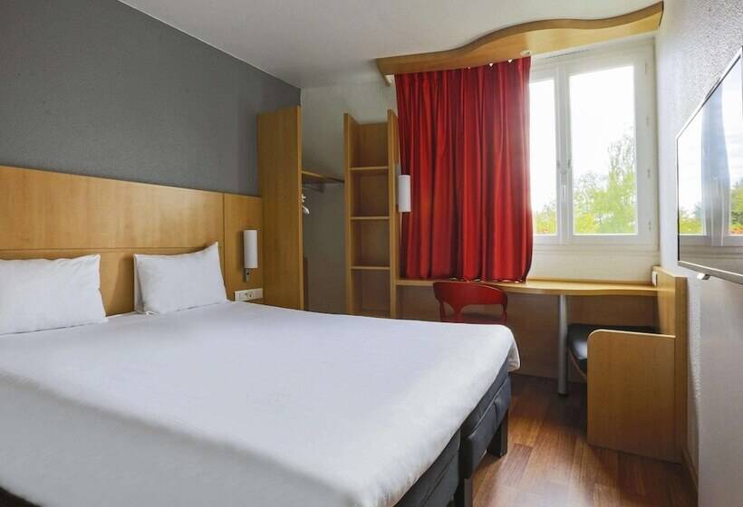 בית מלון כפרי Ibis Châlonsenchampagne