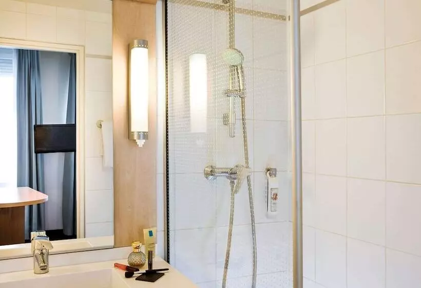 Hotelli Ibis Dieppe Le Val Druel