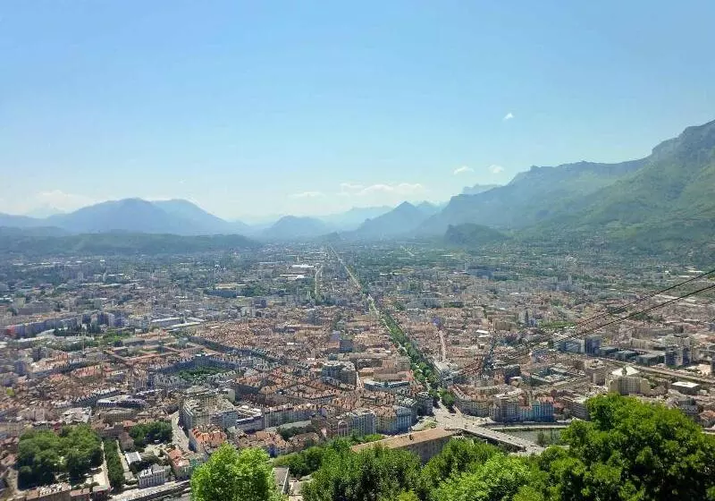 Отель B&B Grenoble Université 2