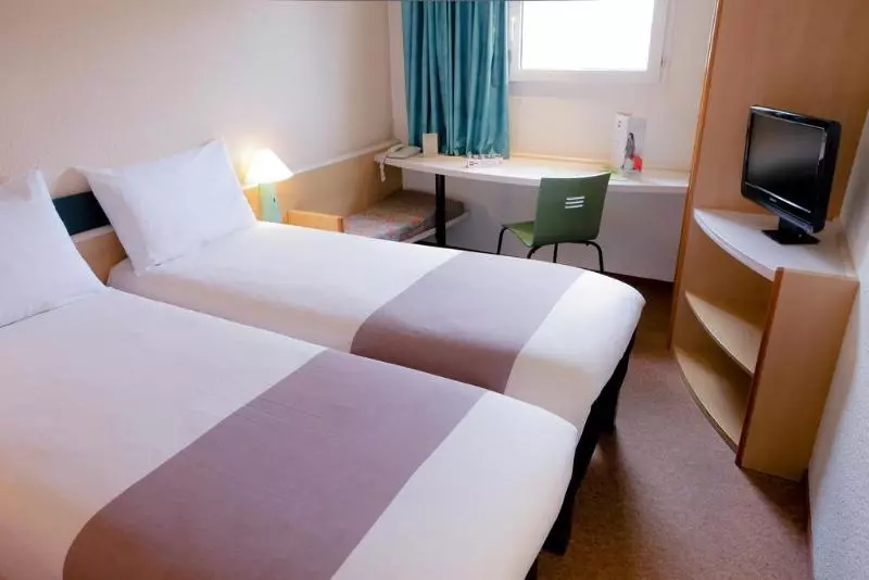 Отель B&B Grenoble Université 2