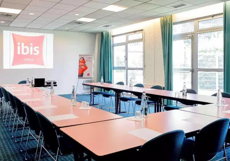 Отель B&B Grenoble Université 2