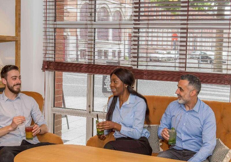 B&b Hotel Lille Roubaix Centre Grand Place