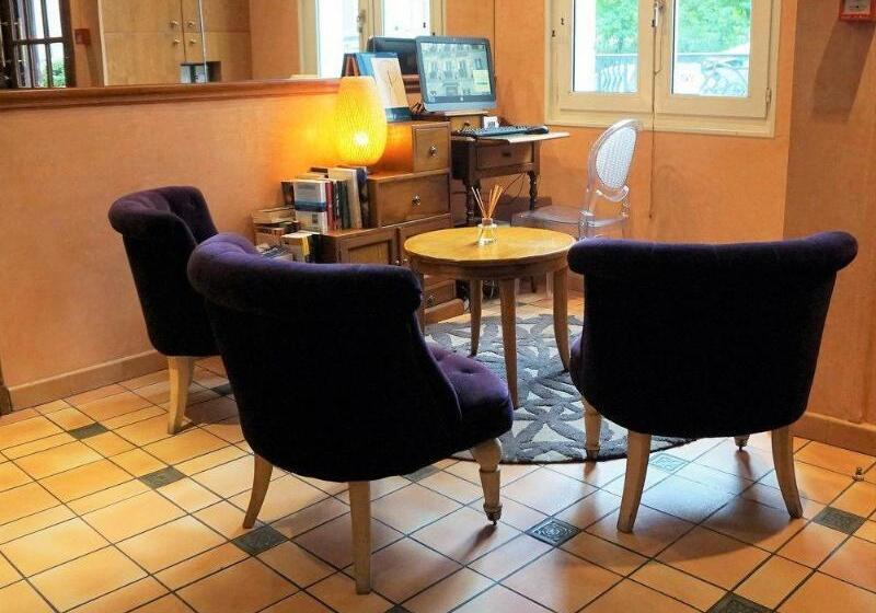 هتل Hôtel Istria By Magna Arbor