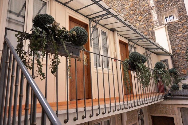 هتل Hôtel Istria By Magna Arbor