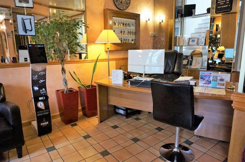 هتل Hôtel Istria By Magna Arbor