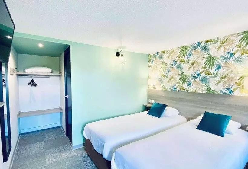 هتل Kyriad Direct Laon