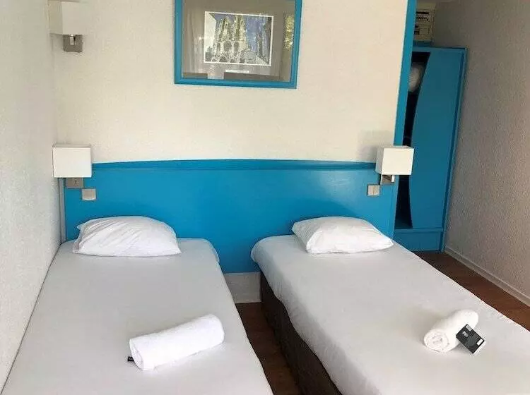 هتل Kyriad Direct Laon