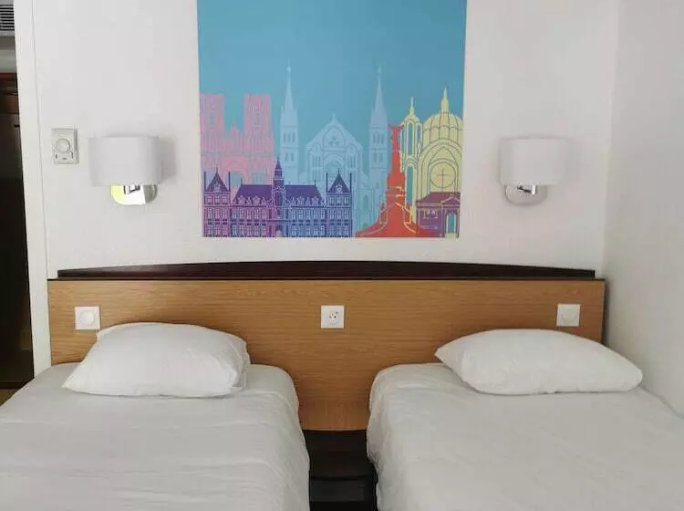 فندق Kyriad Direct Nancy Est  Essey