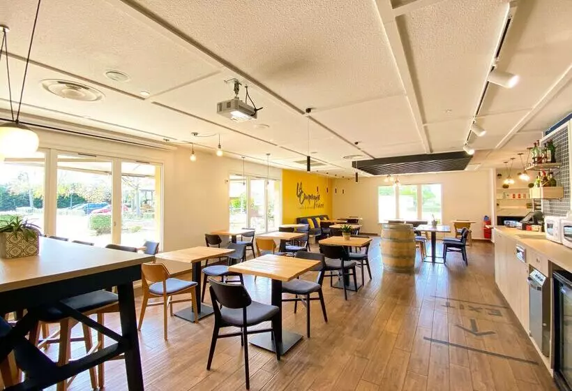 酒店 Kyriad Direct Roanne