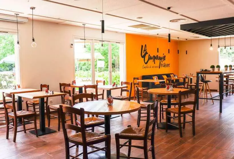 酒店 Kyriad Direct Roanne