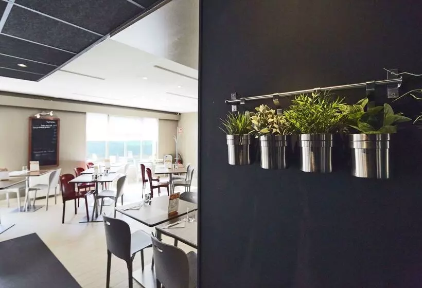 فندق Kyriad Sannois  Ermont