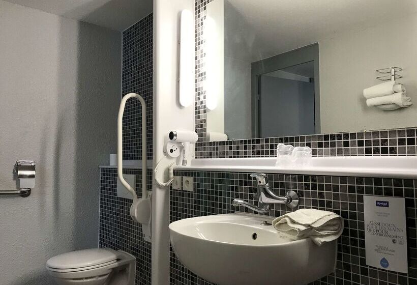 هتل Kyriad Valenciennes Sud  Rouvignies