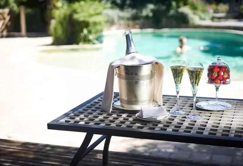 فندق Relais Bernard Loiseau