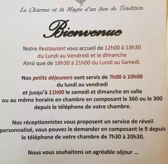ホテル Restaurant La Bergerie