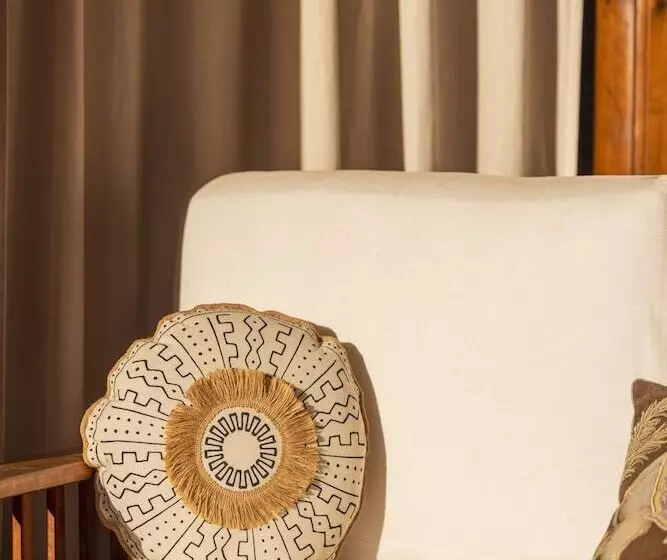 هتل A'mare Corsica - Seaside Small resort