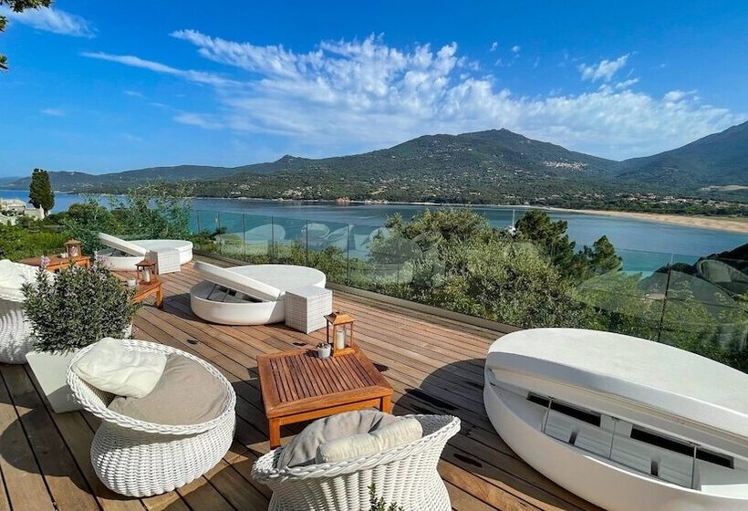 هتل A'mare Corsica - Seaside Small resort