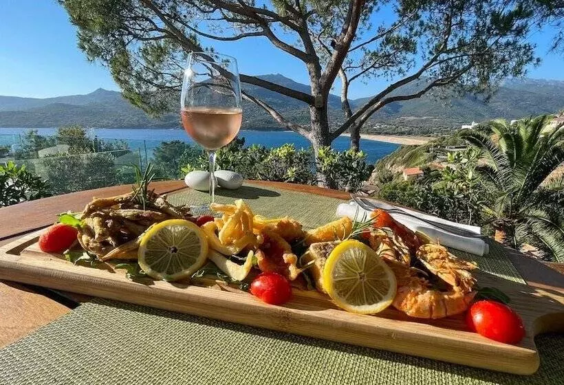 هتل A'mare Corsica - Seaside Small resort