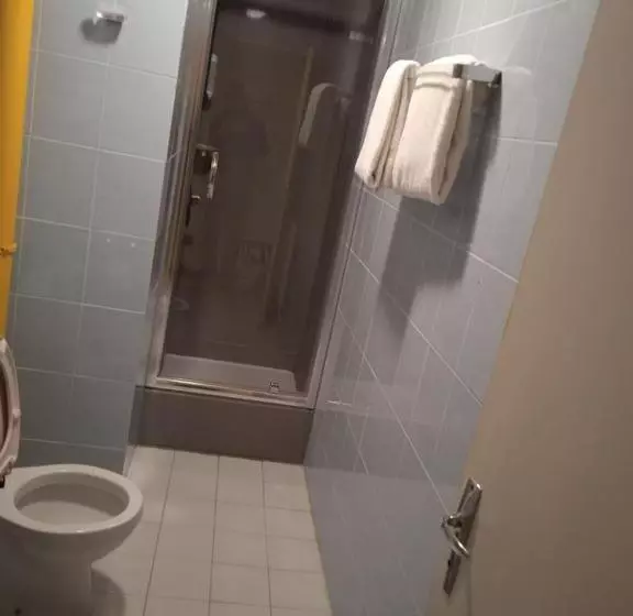 ホテル Auberge Du Pont Canal