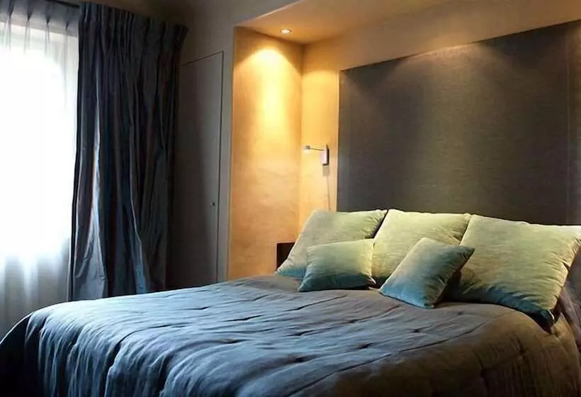 בית מלון כפרי De Mougins