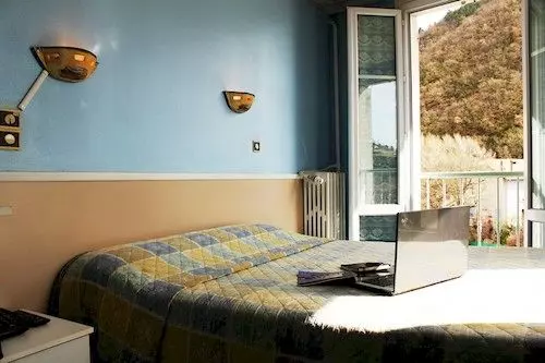 酒店 Hôstellerie De L Aiglon