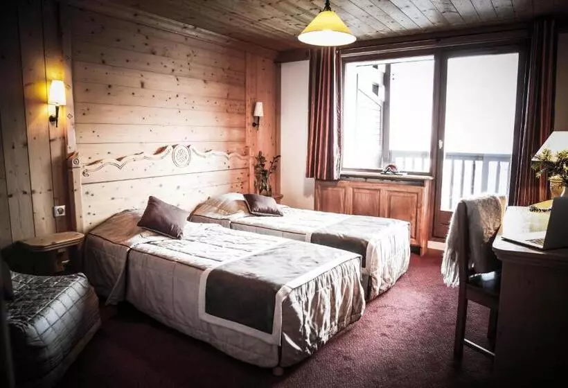 هتل Hôtel Le Refuge
