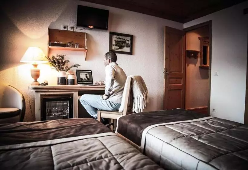 هتل Hôtel Le Refuge