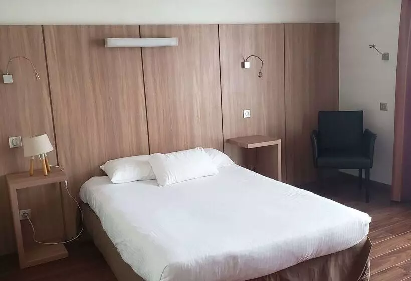 Kyriad Hotel Tours Centre