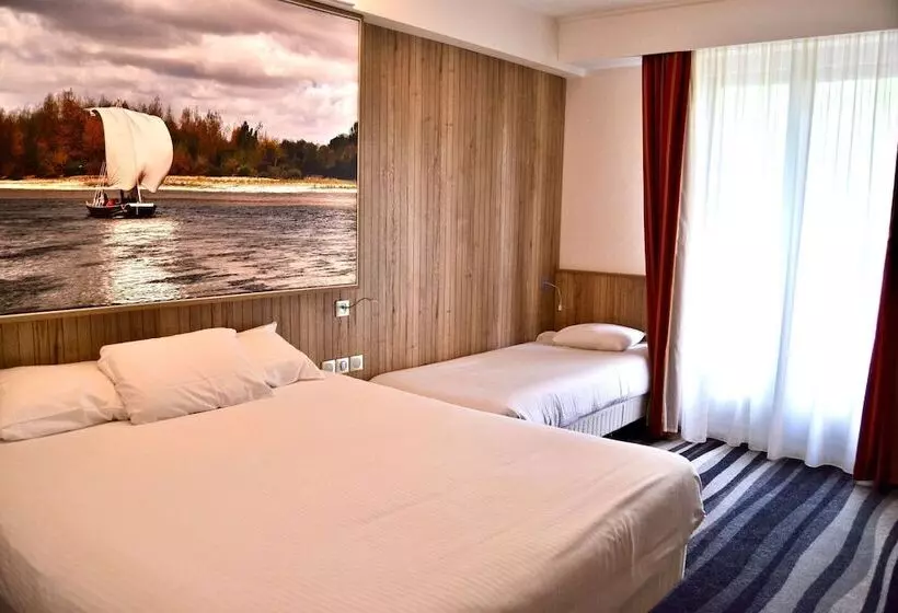 Kyriad Hotel Tours Centre