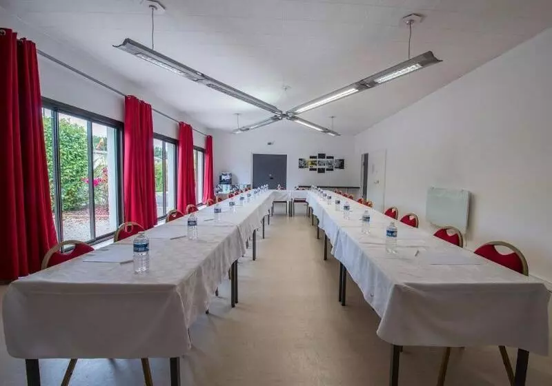 Citotel Hôtel Le Capricorne