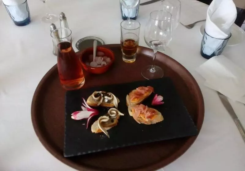 Le Galion Hotel Et Restaurant Canet Plage   Logis