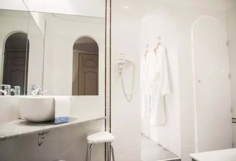 فندق Le Grand Paris