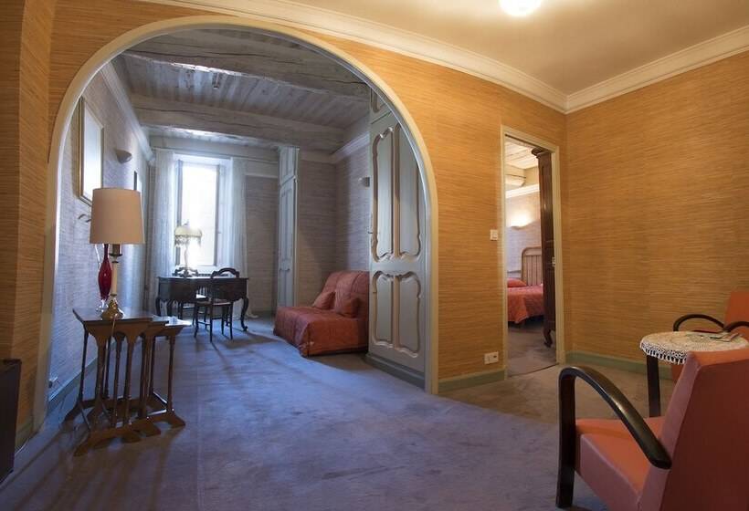 هتل Le Grand Paris