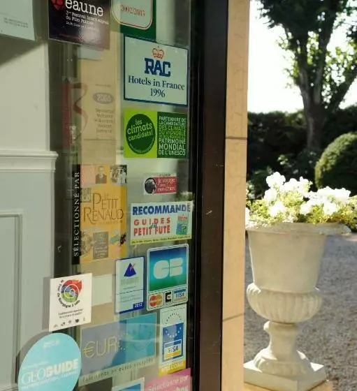 فندق Hôtel Le Home