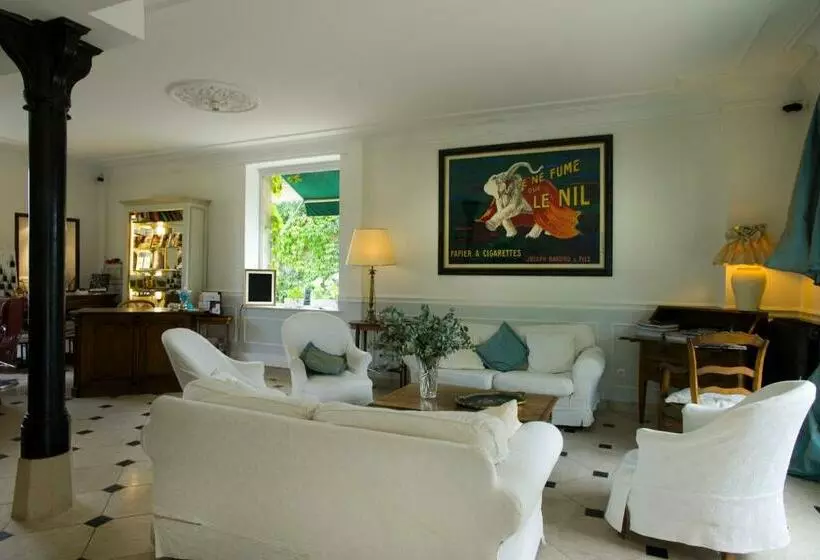 فندق Hôtel Le Home