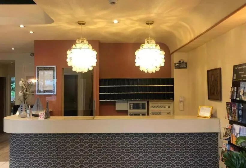 ホテル Le Progres