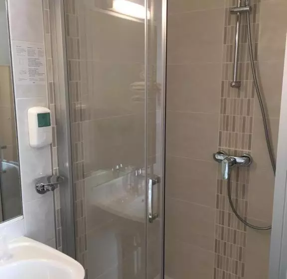 ホテル Le Progres