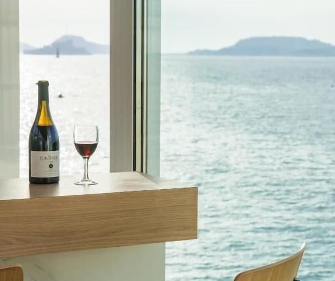 هتل Les Bords De Mer