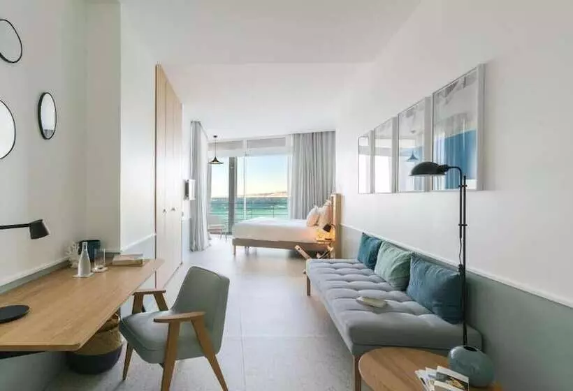 ホテル Les Bords De Mer