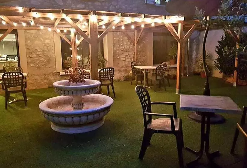 فندق Les Glycines