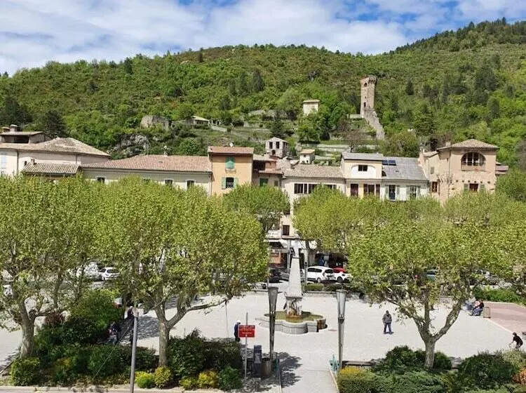 Отель Ma Petite Auberge