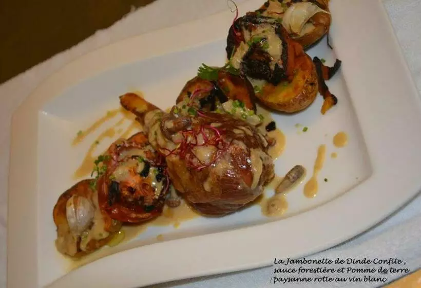 Le Mas De La Feniere