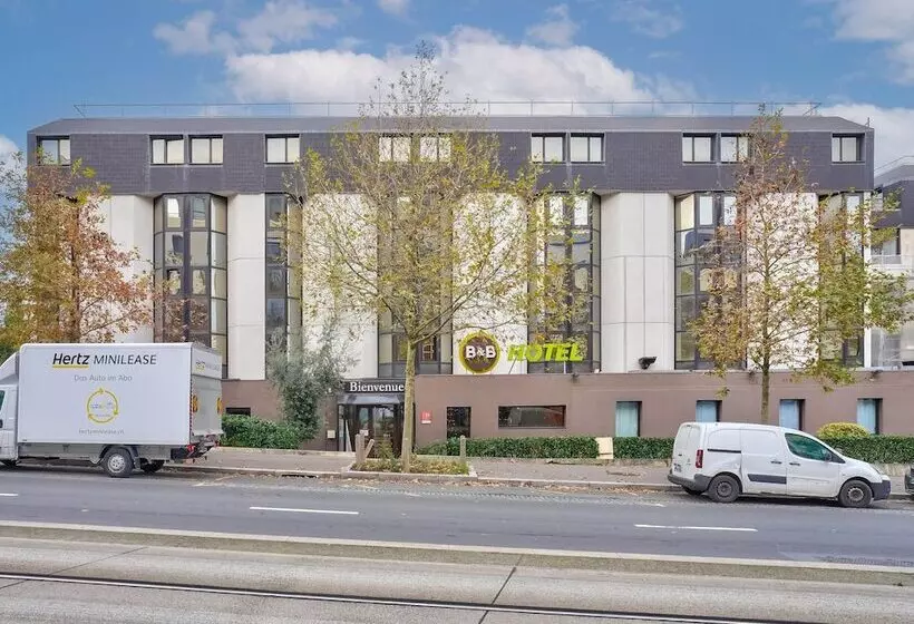 B&b Hotel Paris Porte De Châtillon