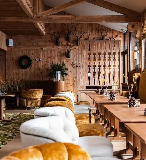 هتل Alpes Hôtel Du Pralong
