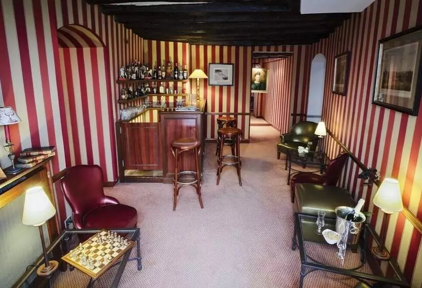 호텔 Hôtel La Résidence Du Berry