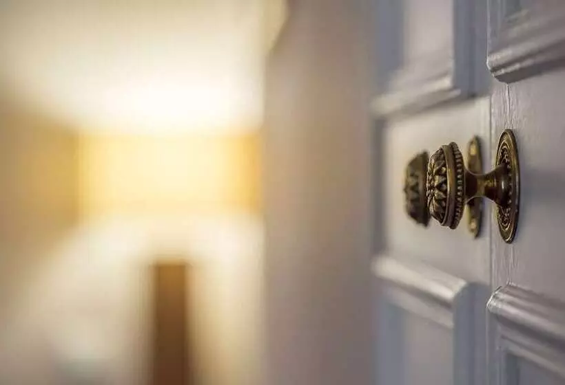 호텔 Hôtel La Résidence Du Berry