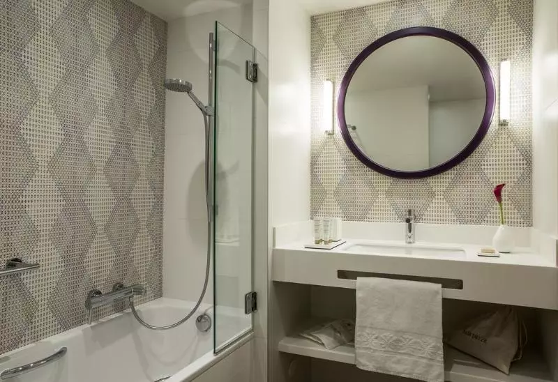 هتل Hôtel Parc Saint Séverin Esprit De France