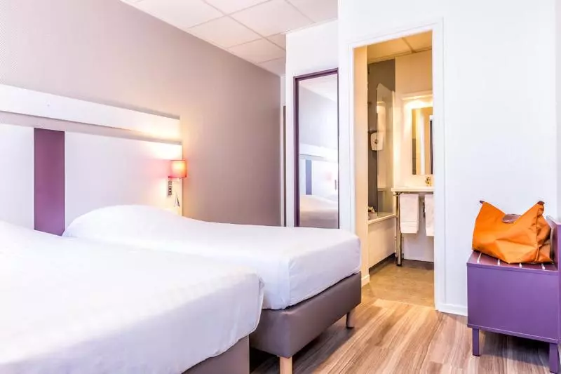 Отель Grand Hôtel Lille