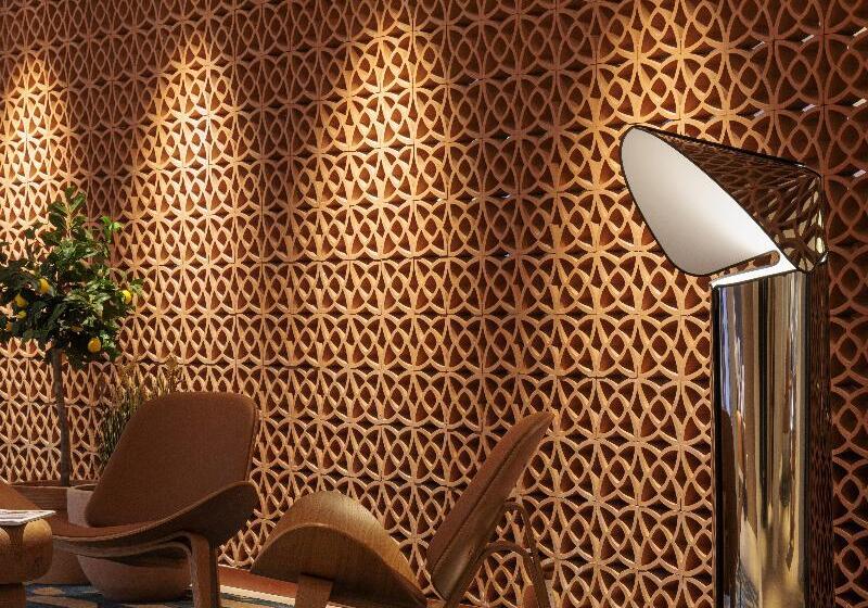 هتل Hilton Garden Inn Marseille Provence Airport