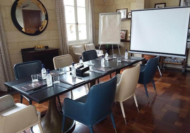 فندق Hôtel De Pavie