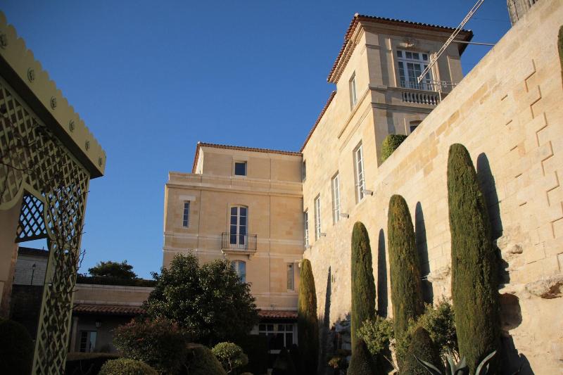 فندق Hôtel De Pavie
